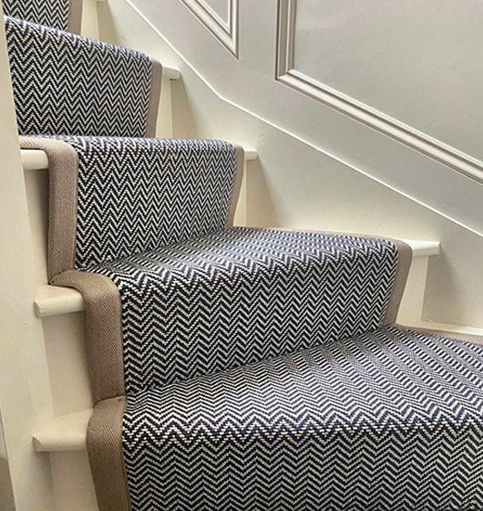 Stairs rug - Luxury Carpets