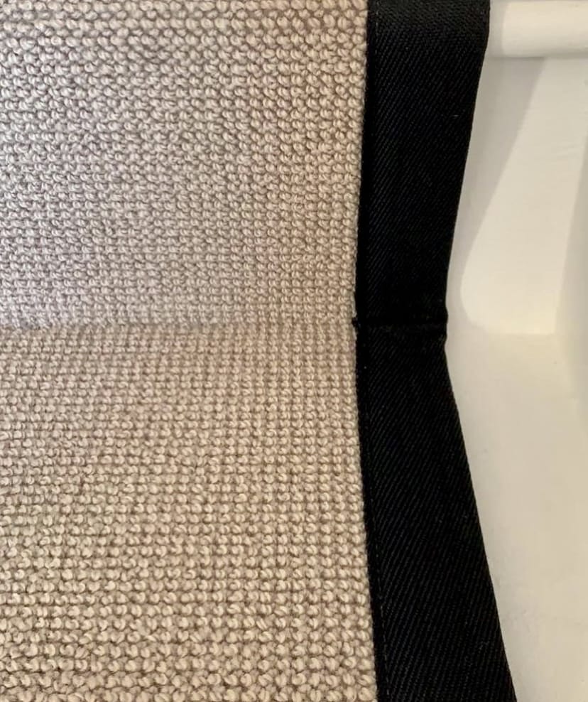 Stairs carpet binding